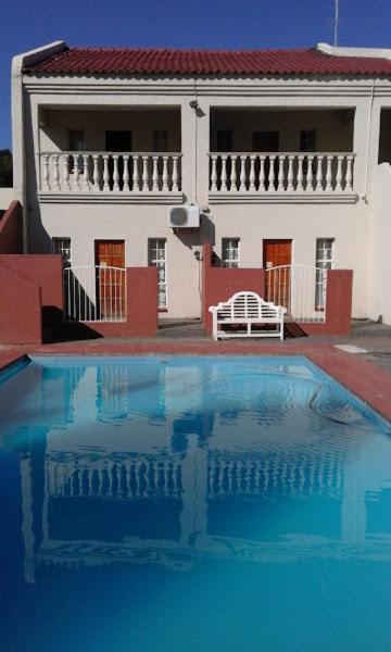 Flamboyant Guest Lodge Johannesburg Bagian luar foto